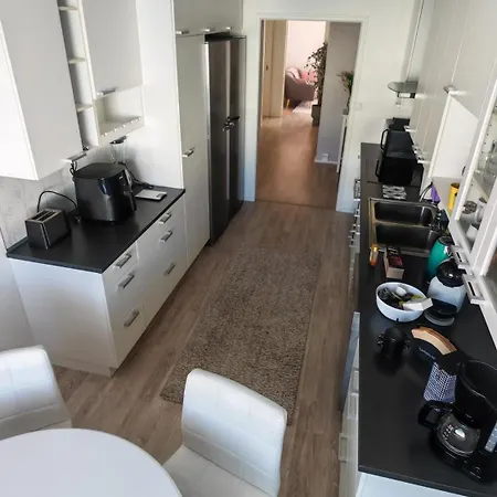 Sea - 3 Bedrooms *
