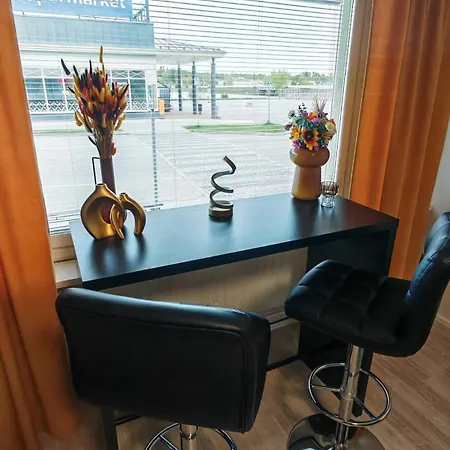 Sea - 3 Bedrooms Huoneisto Kristiinankaupunki